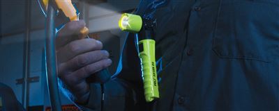 3315RZ0-RA Flashlight 02